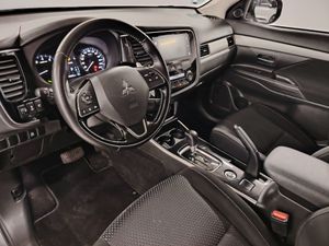 Mitsubishi Outlander 200 MPI Motion CVT 2WD 7 Plazas - Foto 13