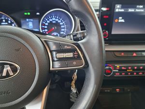 Kia Ceed 1.0 T-GDi 74kW (100CV) Drive - Foto 14