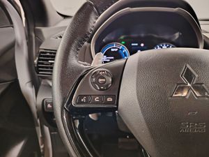 Mitsubishi Eclipse Cross 2.4 PHEV Kaiteki Auto 4WD - Foto 15