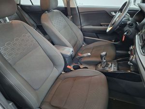 Kia Rio 1.0 T-GDi 74kW (100CV) MHEV iMT Drive - Foto 29