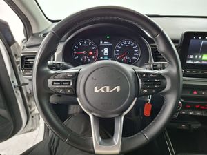 Kia Rio 1.0 T-GDi 74kW (100CV) MHEV iMT Drive - Foto 17