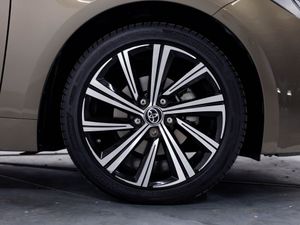 Toyota Corolla 1.8 125H STYLE E-CVT - Foto 14