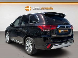 Mitsubishi Outlander 2.4 PHEV Kaiteki Auto 4WD MY19.5 - Foto 4
