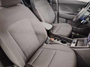 Hyundai Kona EV 150kW 65kWh Flexx - Foto 18