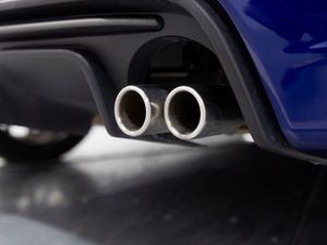 Abarth 500 1.4 16v 121kW Monster Energy Yamaha E6D - Foto 15