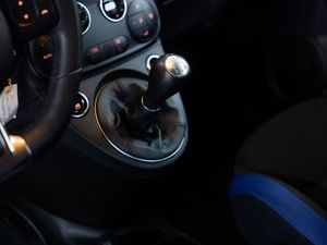 Abarth 500 1.4 16v 121kW Monster Energy Yamaha E6D - Foto 22