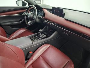 Mazda 3 2.0 SKYACTIV-X ZENITH SAFETY RED - Foto 15