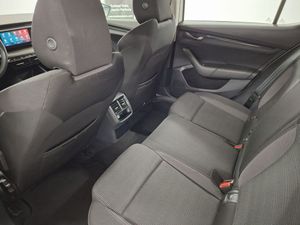 Skoda Octavia 2.0 TDI 110kW (150 CV) DSG Ambition - Foto 23
