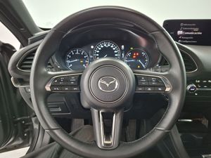 Mazda 3 e-SKYACTIV-G 90KW EXCLUSIVE-LINE PLUS AT - Foto 16