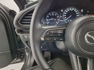 Mazda 3 e-SKYACTIV-G 90KW EXCLUSIVE-LINE PLUS AT - Foto 18