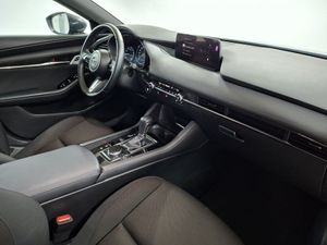 Mazda 3 e-SKYACTIV-G 90KW EXCLUSIVE-LINE PLUS AT - Foto 27