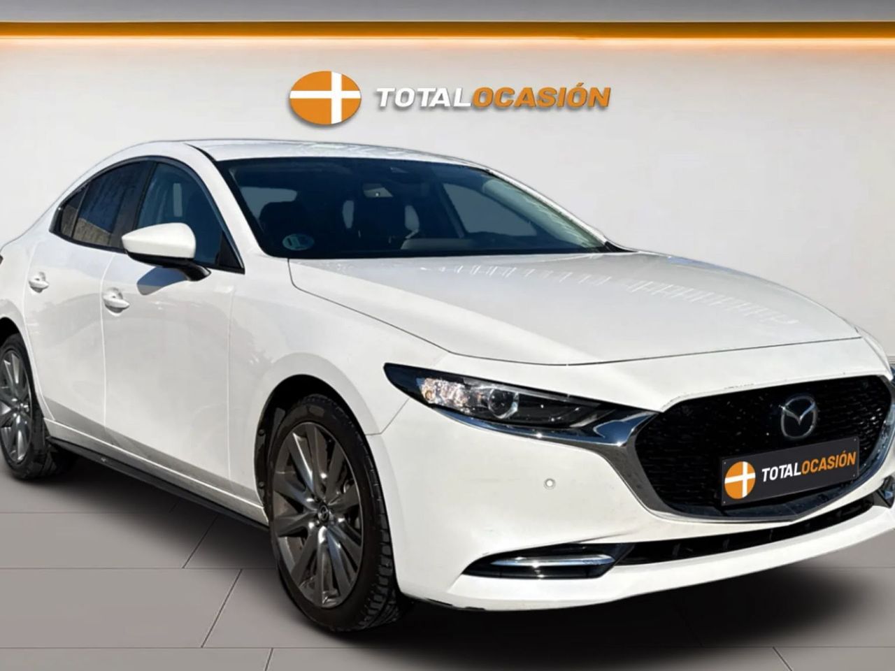 Mazda 3 2.0 e-SKYACTIV-X EVOLUTION - Foto 1