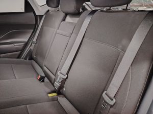 Hyundai Kona EV 115kW 48kWh Flexx - Foto 22