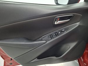 Mazda 2 e-SKYACTIV G 1.5 66kW (90CV) MT Origin - Foto 14