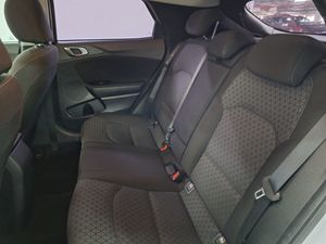 Kia XCeed 1.0 T-GDi Drive 88kW (120CV) - Foto 12