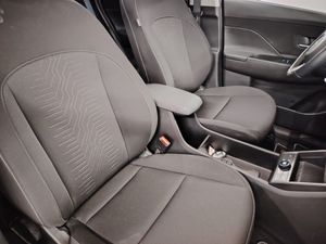 Hyundai Kona EV 115kW 48kWh Flexx - Foto 22