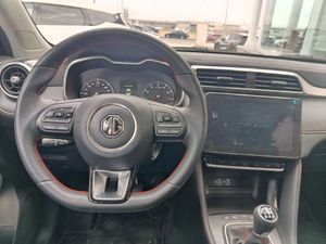 MG ZS 1.5 Comfort - Foto 10