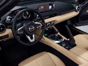 Mazda MX-5 2.0 SKYACTIV-G 135 kW (184 CV) MT Kazari - Foto 15