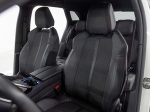Peugeot 3008 1.5 BlueHDi 96kW (130CV) S&S Allure - Foto 27