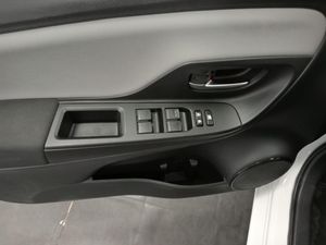 Toyota Yaris 1.3 100 Feel - Foto 27