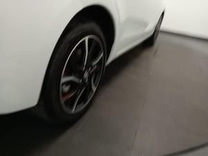 Toyota Yaris 1.3 100 Feel - Foto 36