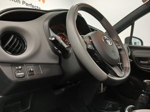 Toyota Yaris 1.3 100 Feel - Foto 26