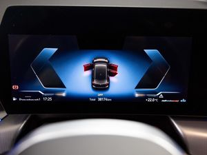 BMW Serie 2 Active Tourer 218i - Foto 19