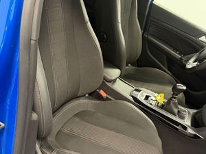 Peugeot 308 5P GT BlueHDi 130 S&S - Foto 8