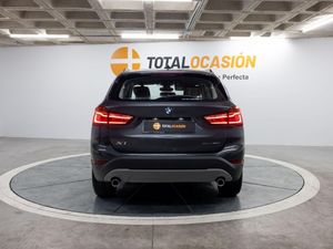 BMW X1 sDrive18dA - Foto 8