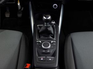 Audi Q2 Sport 30 TDI 85kW (116CV) - Foto 22