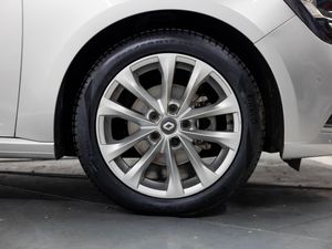Renault Megane Zen Tce GPF 103 kW (140CV) - Foto 13