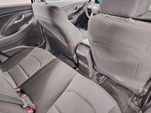 Hyundai i30 1.0 TGDI 48V Klass DCT - Foto 22