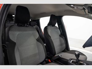 Mitsubishi Colt 100T Motion - Foto 23
