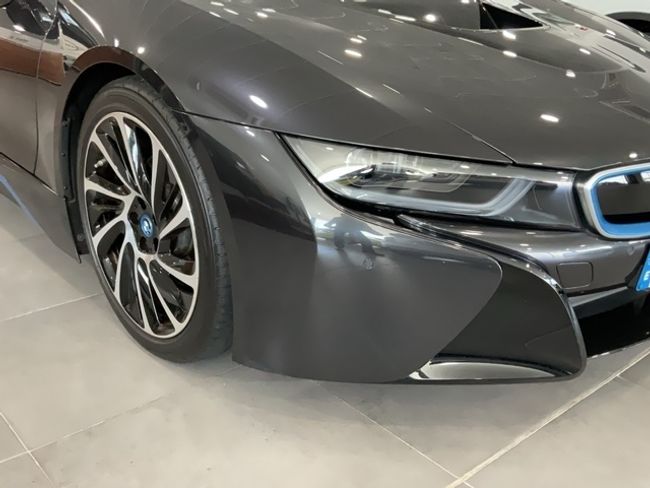 BMW i8 Coupe 266 kW (362 CV)