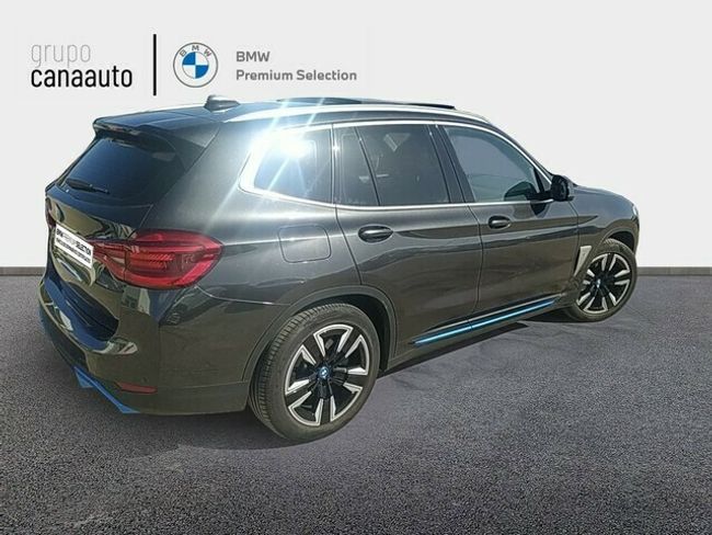 BMW iX3 80 kWh 210 kW (286 CV)