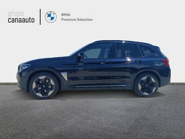 BMW iX3 80 kWh 210 kW (286 CV)