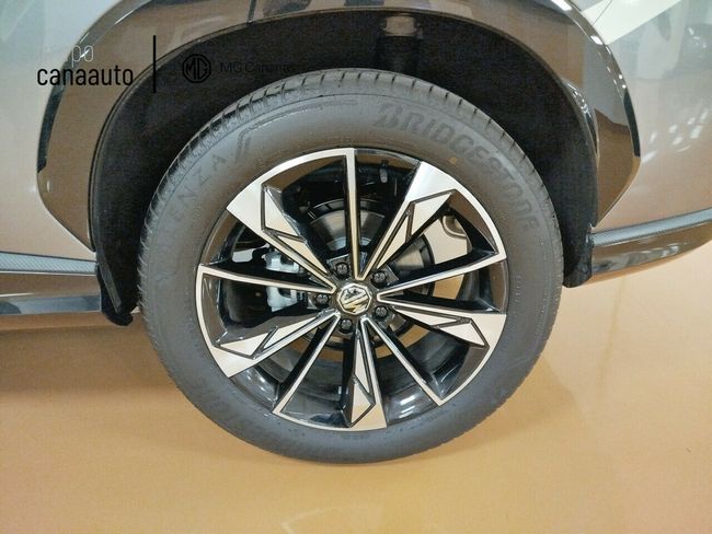MG HS 1.5T LUXURY 170 5P