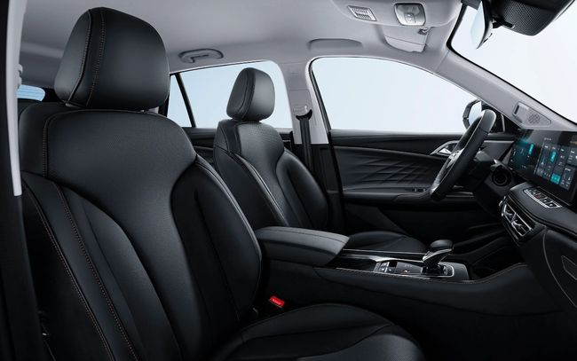 MG HS 1.5T LUXURY DCT 170 5P