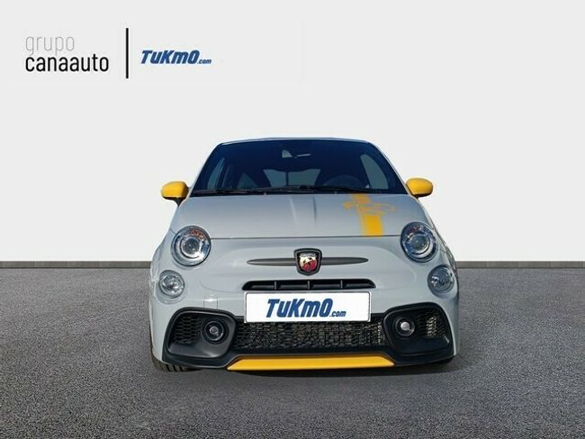 Abarth 500 1.4 16v T-Jet 695 132 kW (180 CV)