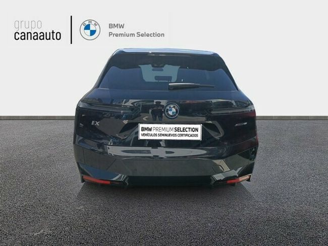 BMW iX xDrive40 240 kW (326 CV)