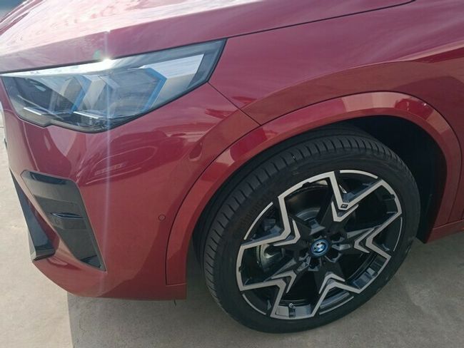 BMW iX2 xDrive30 230 kW (313 CV)