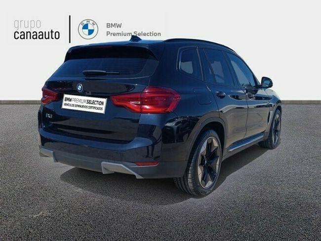 BMW iX3 80 kWh 210 kW (286 CV)