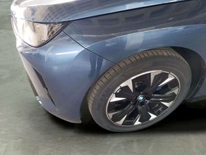 BMW iX xDrive60 400 kW (544 CV)  - Foto 7