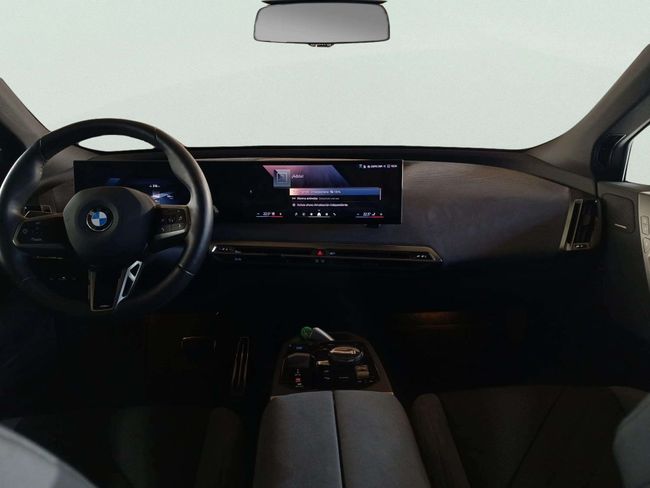BMW iX xDrive60 400 kW (544 CV)