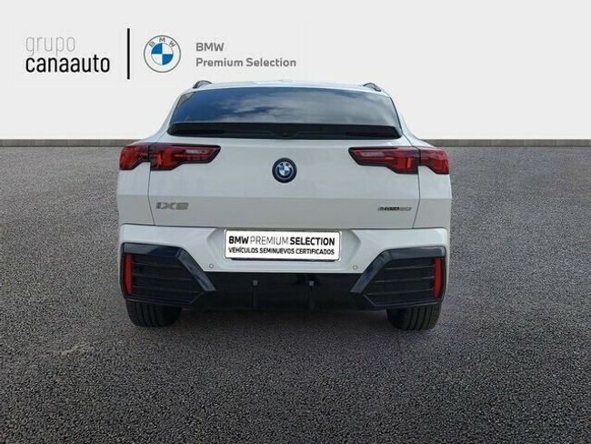 BMW iX2 eDrive20 150 kW (204 CV)