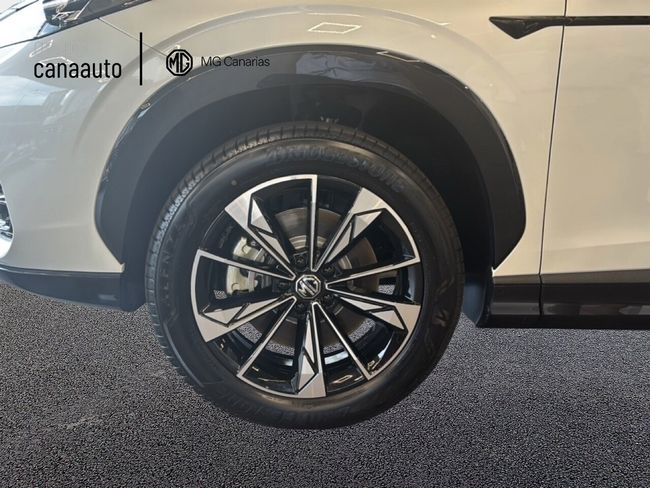 MG HS 1.5 HEV EHS HYBRID+ 224 LUXURY 224 5P