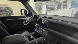 Land-Rover Defender 90 3.0D 250CV X-Dynamic SE   - Foto 5