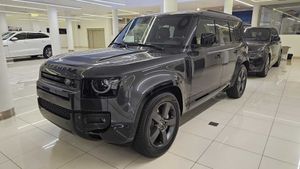 Land-Rover Defender PHEV 300CV X-Dynamic SE   - Foto 2