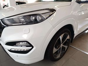 Hyundai Tucson 2.0 CRDI Style 4x4 Auto 135 kW (184 CV)  - Foto 7