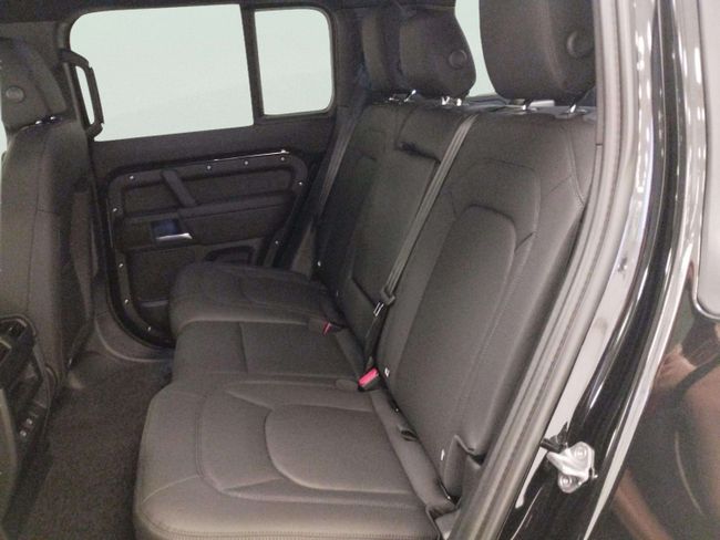 Land-Rover Defender 2.0 300E PHEV X-DYNAMIC SE 110 AUTO 4 300 5P